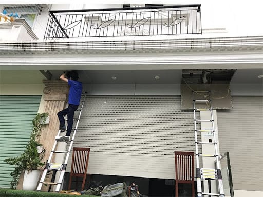 Dịch Vụ Sửa Cửa Cuốn Thanh Hóa: Nhanh, Chất Lượng, Tiết Kiệm Chi Phí