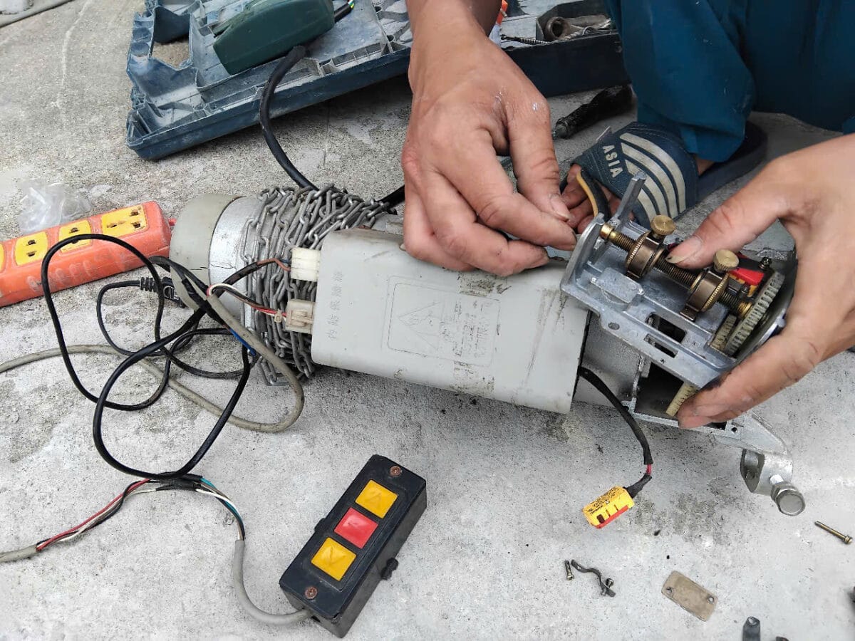 Sửa Cửa Cuốn Thanh Hóa: Sẵn Sàng Cứu Hộ 24/7 – An Tâm Mọi Lúc, Mọi Nơi